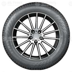 Nokian Tyres Hakkapeliitta R5 215/60 R17 100R