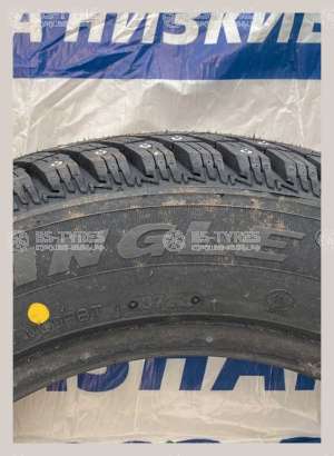 Triangle IcelynX TI501 215/70 R16 104T