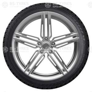 Triangle IcelynX TI501 215/70 R16 104T