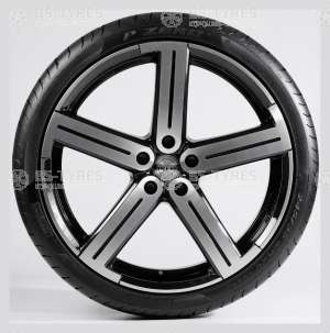 Pirelli P Zero SUV 295/40 R21 111Y